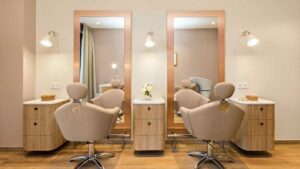 NAHOMA_RESIDENCE-SERVICES-SENIOR_LACALENDE_SALON-DE-COIFFURE