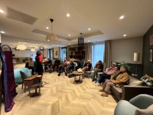 residence-services-seniors-nevers-activite-interactive