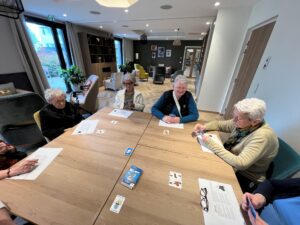 residence-services-seniors-nevers-jeu-d-ambiance