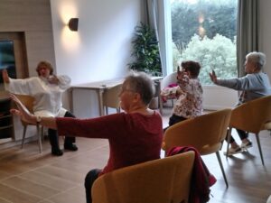 RESIDENCE-SERVICES-SENIORS-VERNON-SEANCE-QI-GONG