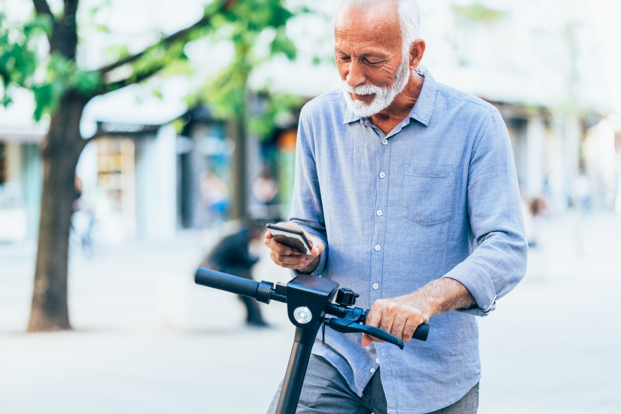 Vélo électrique, trottinette… Faut-il se mettre aux nouvelles mobilités ?