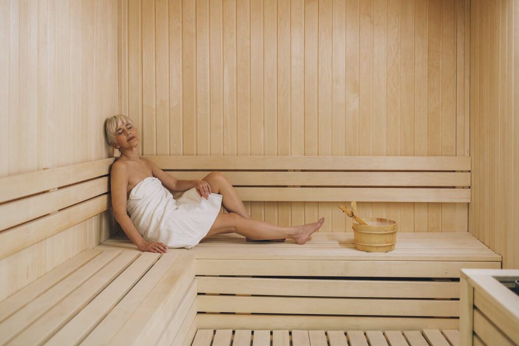 Sauna et hammam : quatre bienfaits